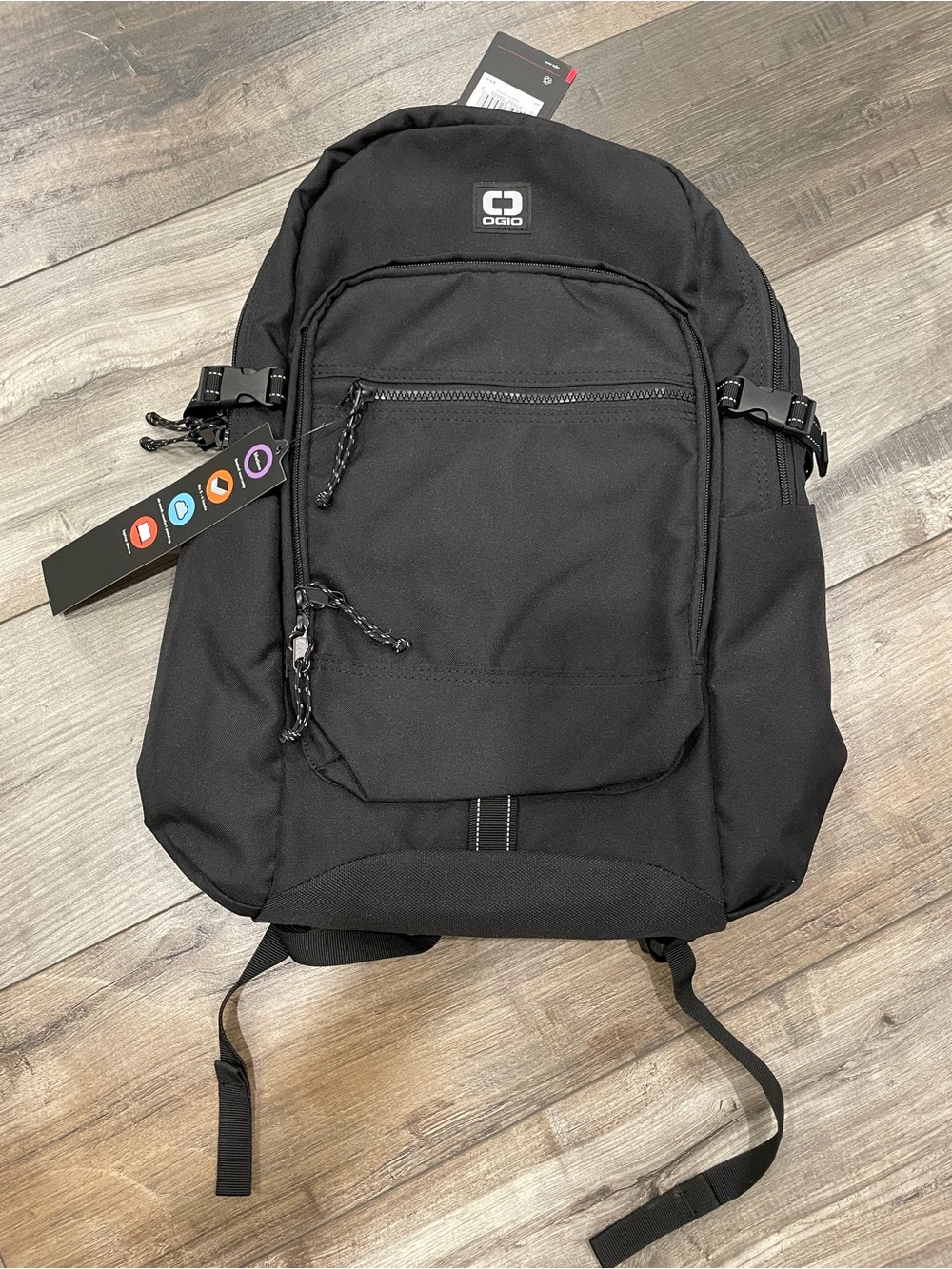 Ogio Alpha Core Recon 220 backpack 23L. Black